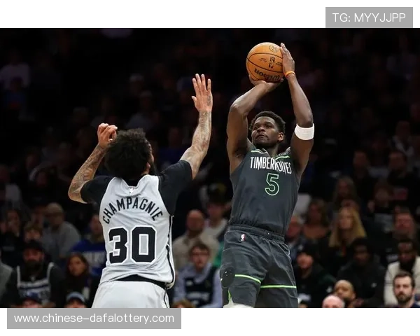 森林狼40胜24负西部第三 爱德华兹单场41分难阻五连胜遭魔术终结